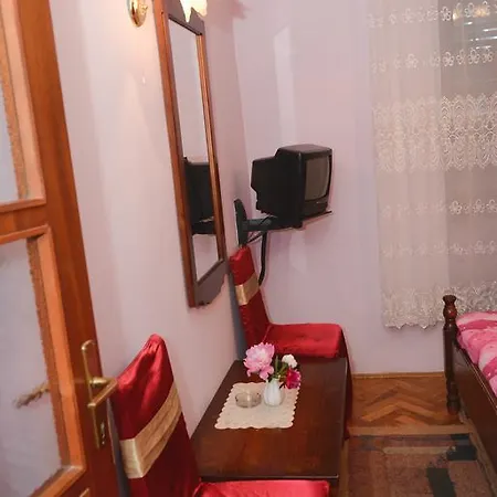Beli Dvor