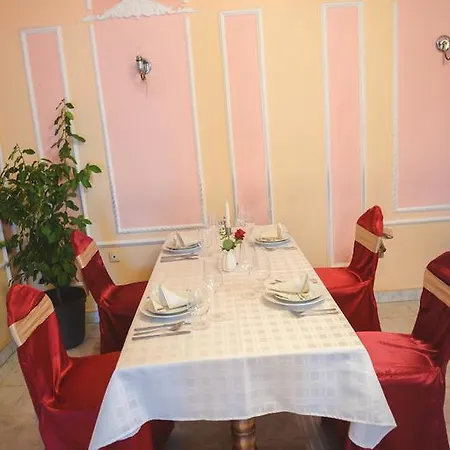 Beli Dvor Guest house Sombor